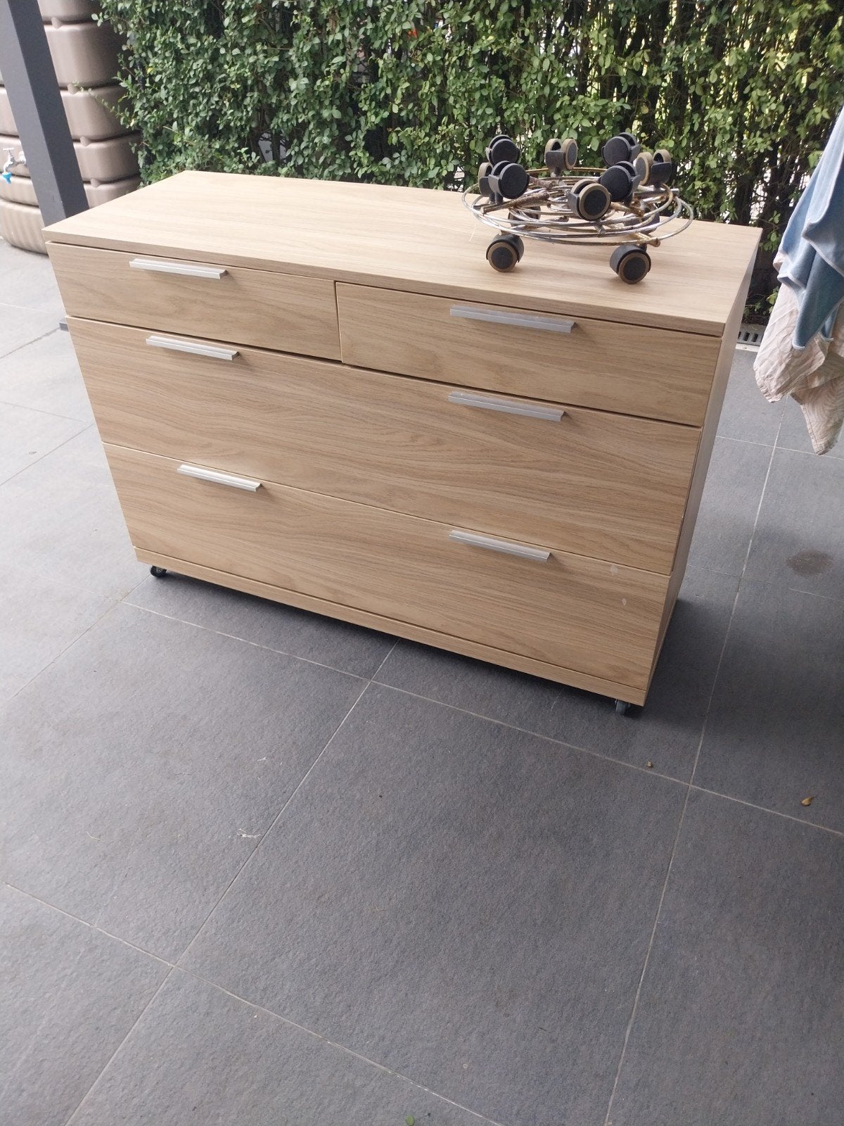 kast gratis in jozef paelinckstraat Oostakker, Ophalen