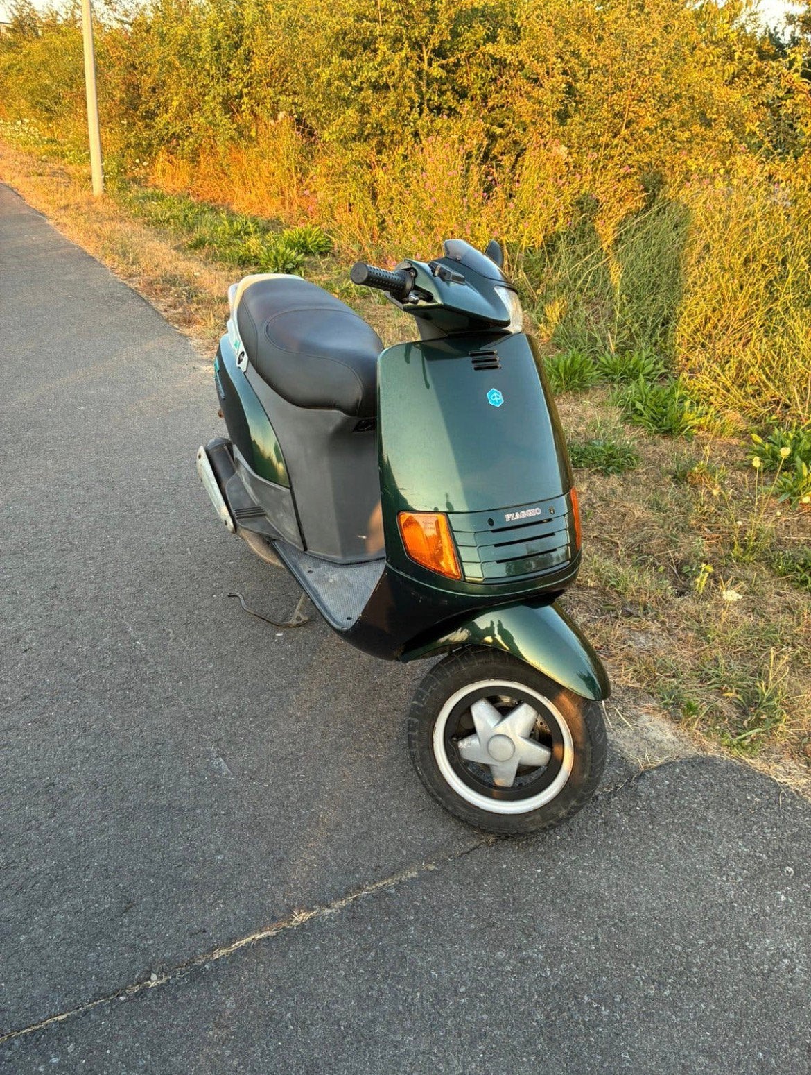 Opzoek naar piaggio scooter (kijk beschrijving), Enlèvement ou Envoi, Comme neuf, Zip