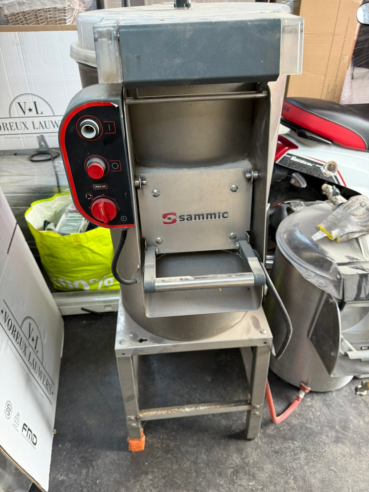 Éplucheuse sammic ip20 capacice 20/25kg, Articles professionnels, Horeca | Équipement de cuisine, Enlèvement ou Envoi