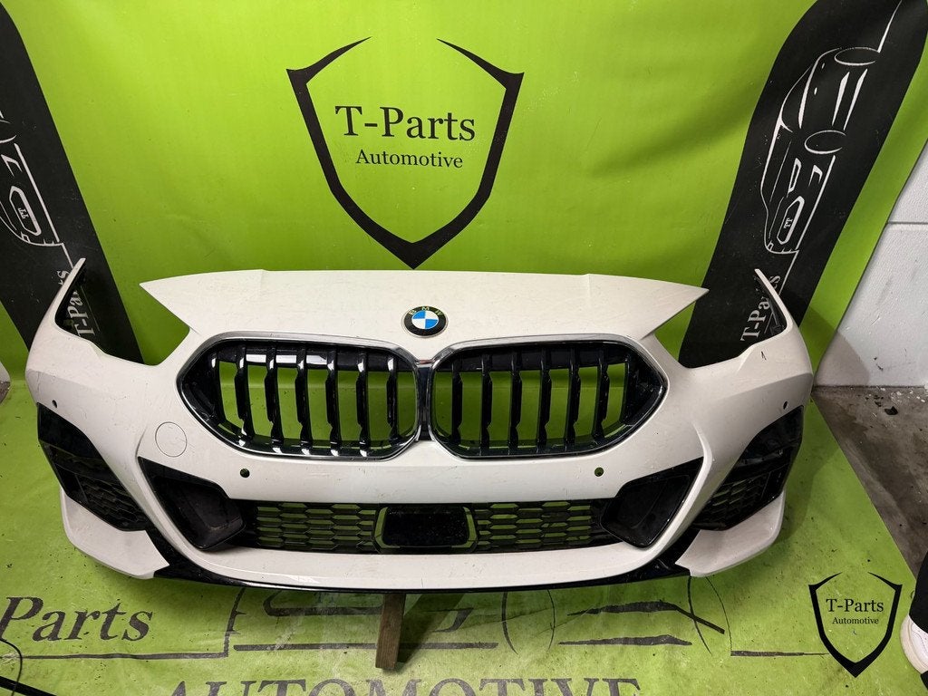 bmw 2 serie F44 bumper voorbumper 18+, Petuelring 130
80788  Munich, DE, Gebruikt, Info@bmw.de, Bumper