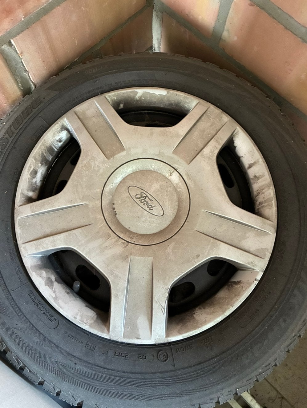 4 winterbanden (maat: 175/65R14), Ophalen, Zo goed als nieuw