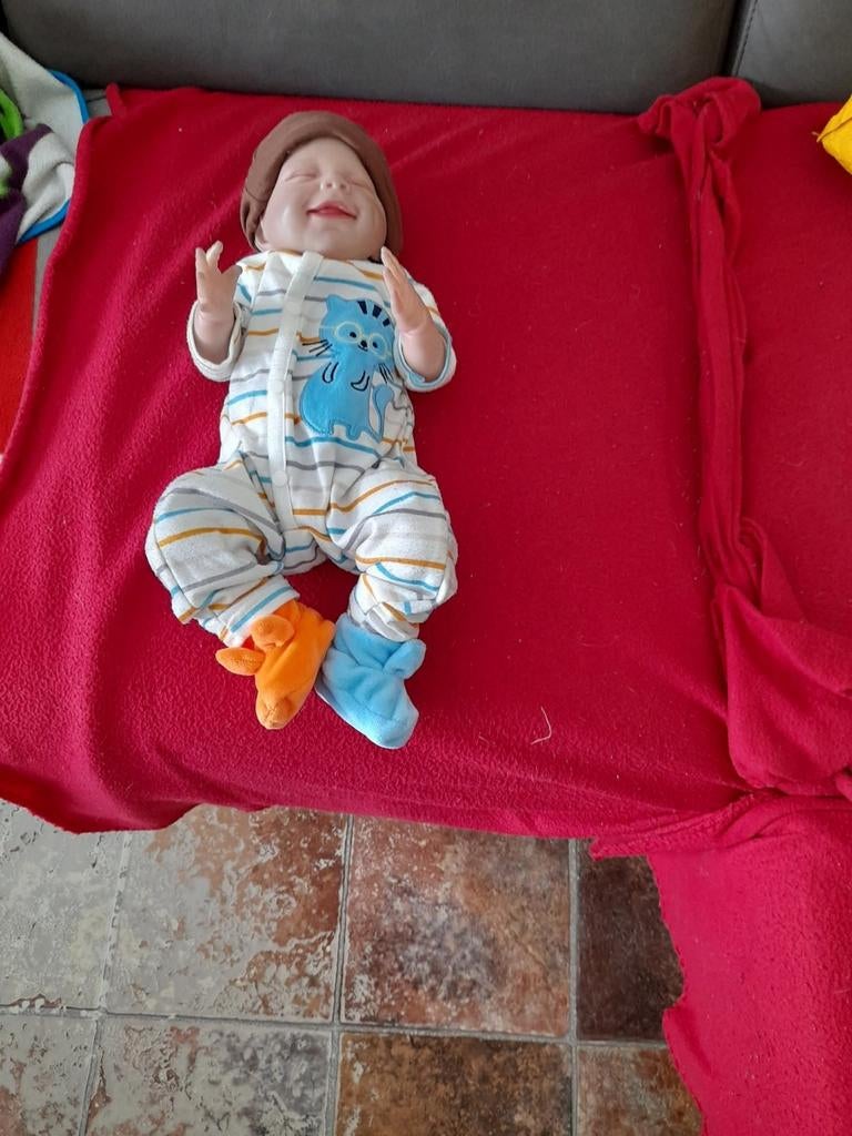 Tekoop reborn baby info prive, Enlèvement ou Envoi