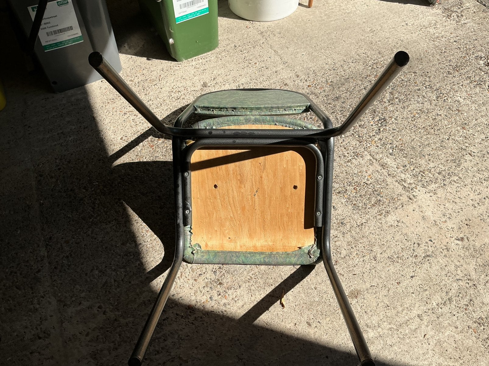 Stoelen, Ophalen, Zo goed als nieuw