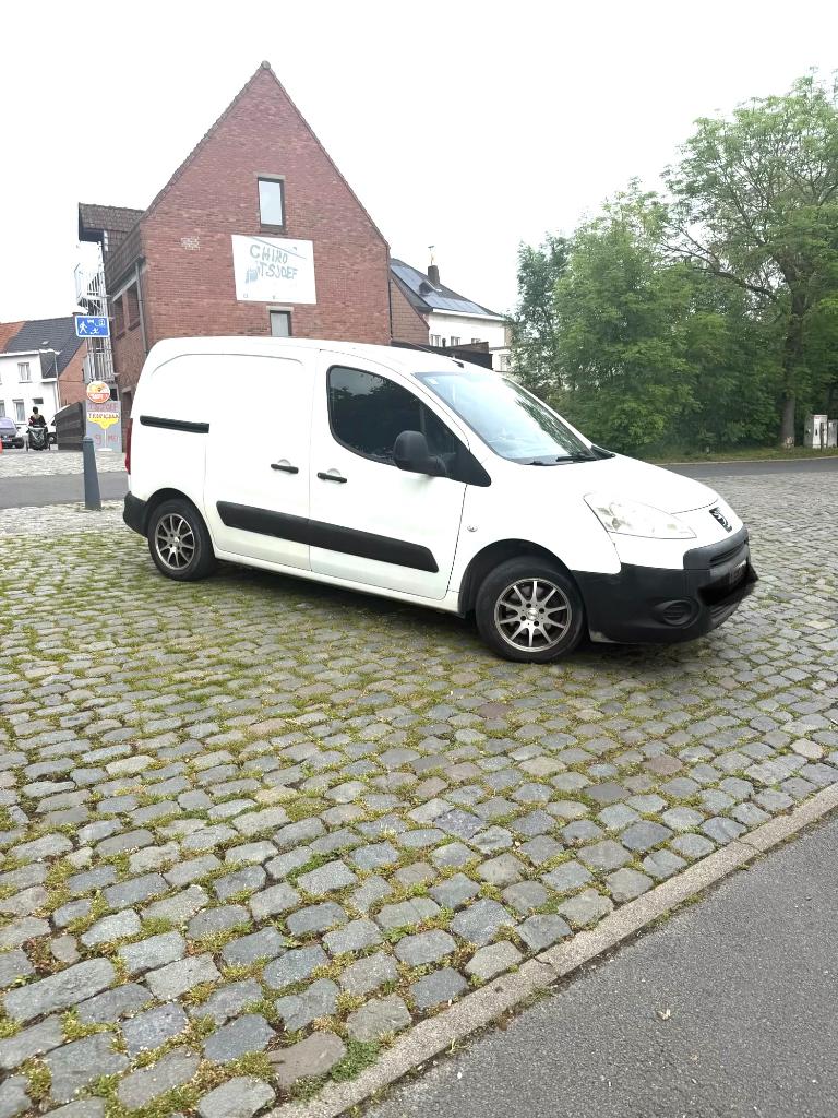 Peugeot partner 3zit, Auto's, Voorwielaandrijving, Stof, Zwart, 1600 cc