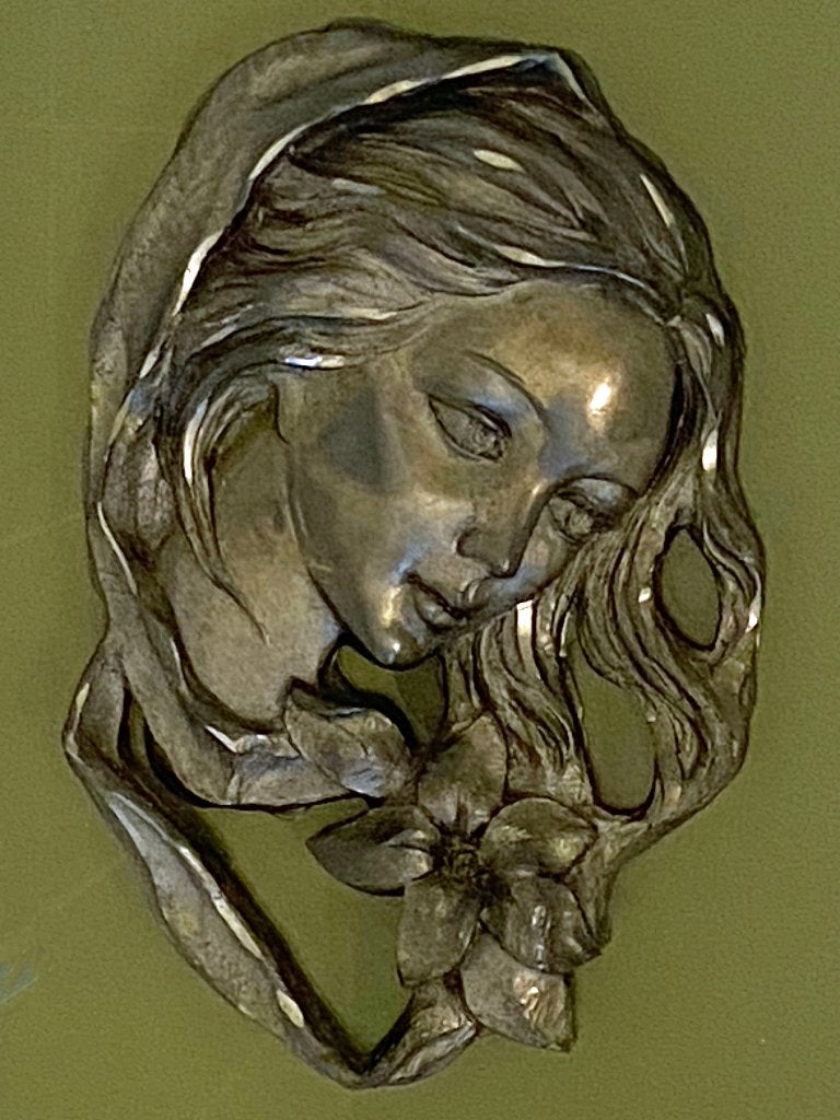 Art déco mural — Profil d'une femme sur plaque de verre, Antiquités & Art, Vert, Statue, Enlèvement ou Envoi, Art deco