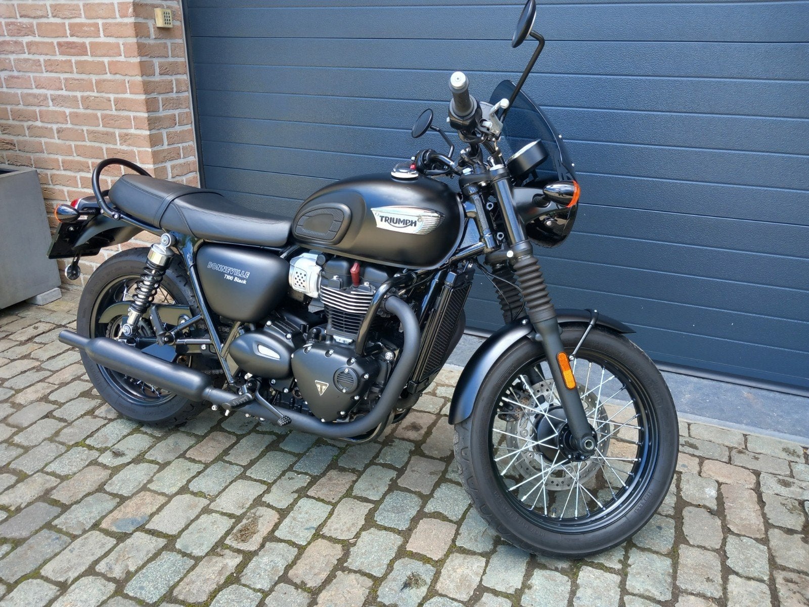Triumph Bonneville T 100 black, Particulier, ABS