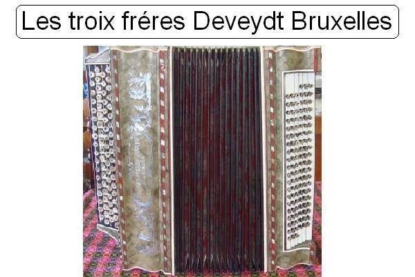 Accordéon à boutons Les trois frères Deveydt Bruxelles., Enlèvement, Utilisé