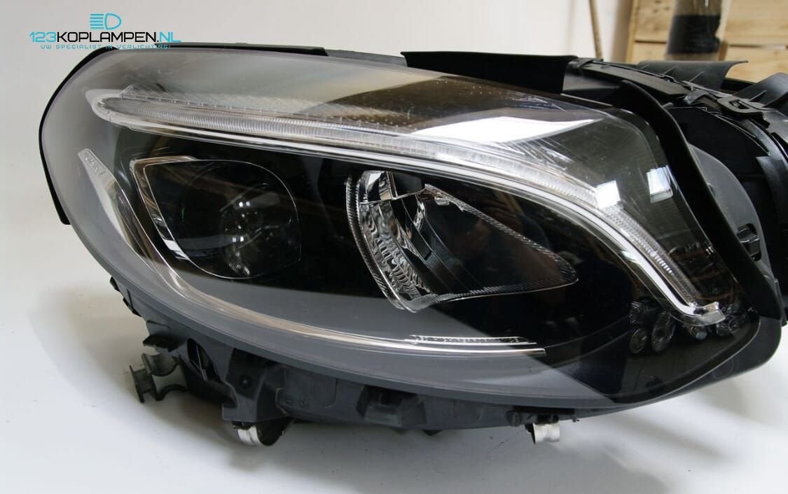 Mercedes B Klasse W246 Facelift koplamp rechts, Utilisé, -, -, Enlèvement ou Envoi