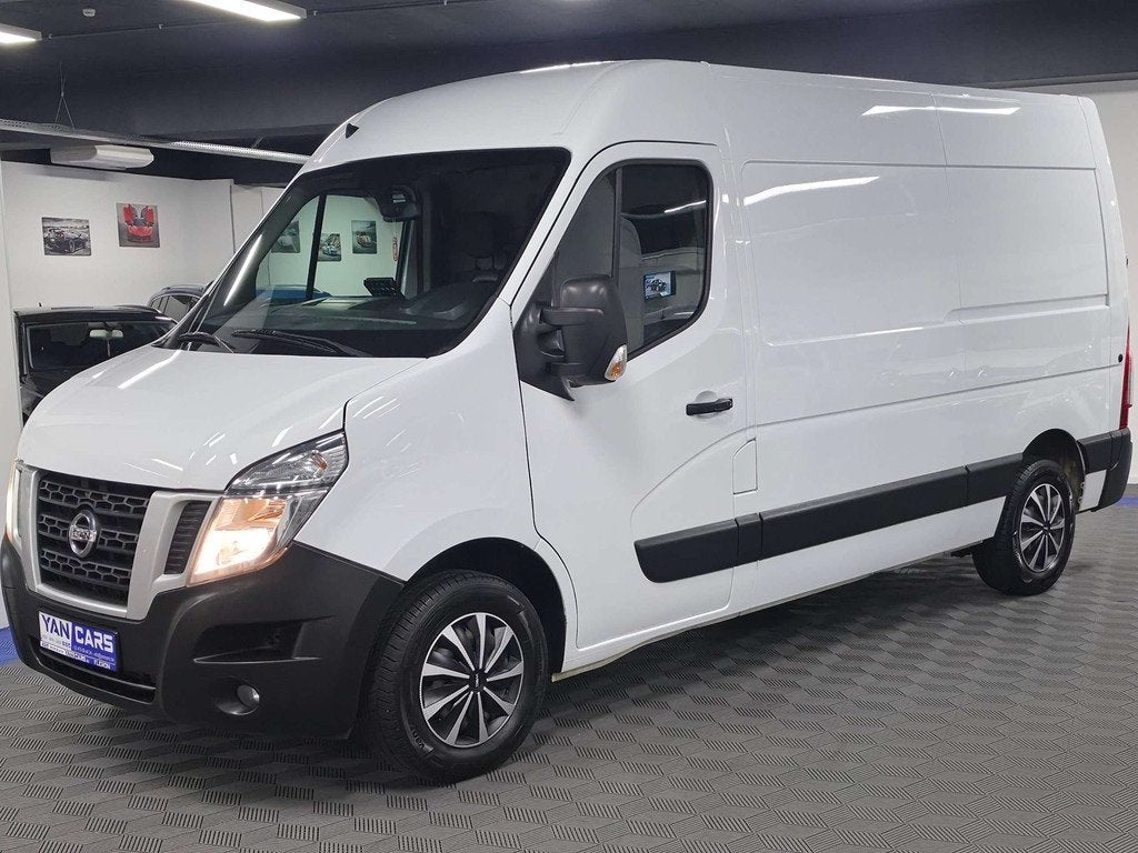 Nissan NV400 2.3 dCi L2H2 * CAMERA + CRUISE CONTROL + CLIM *, Autos, Camionnettes & Utilitaires, Entreprise, Achat, ABS, Airbags