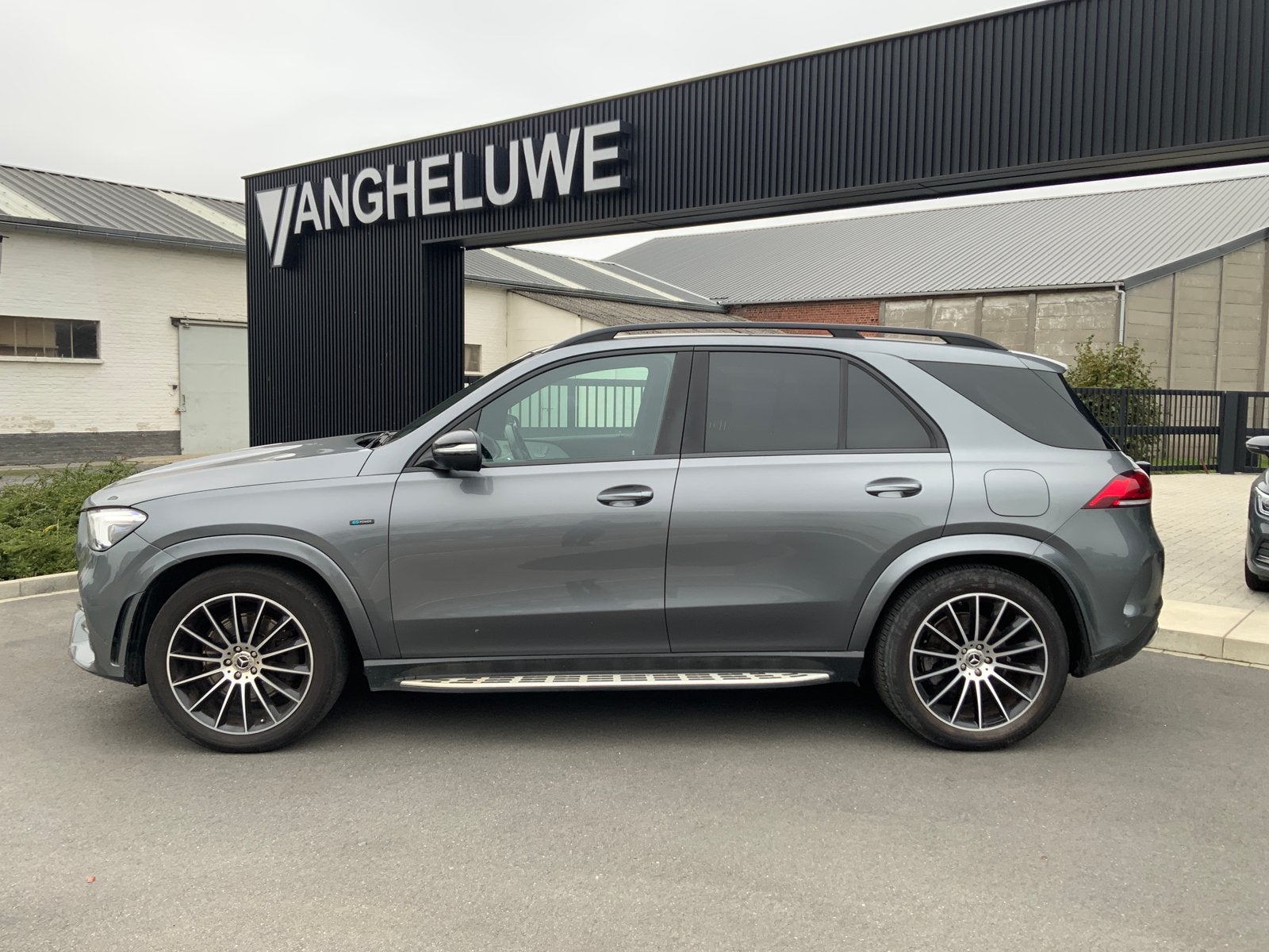 Mercedes-Benz GLE 350 de Hybrid AMG Line 4MATIC, 143 kW, GLE, Zwart, Leder