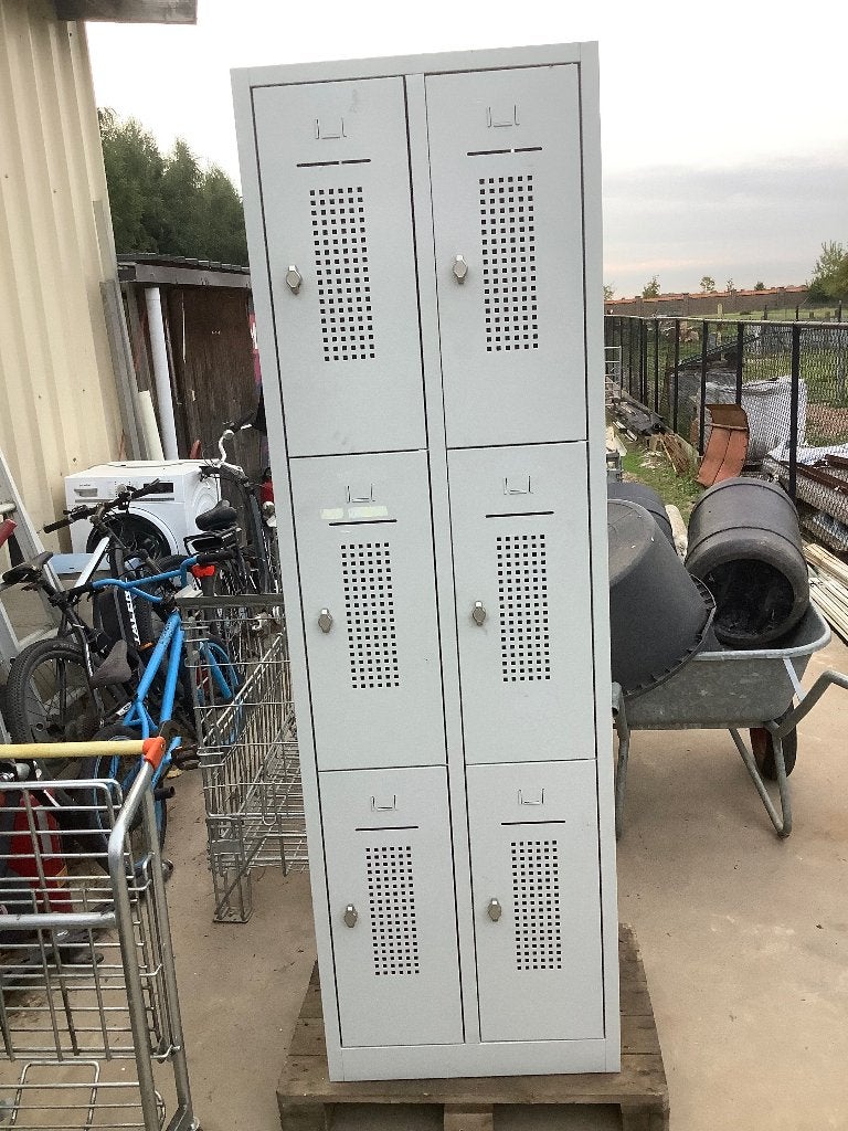 Lockerkast 6 deurs, Huis en Inrichting, Ophalen, Zo goed als nieuw