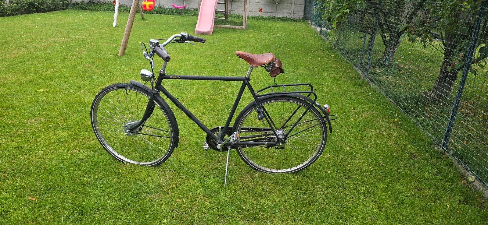 Fiets Achilles, Enlèvement