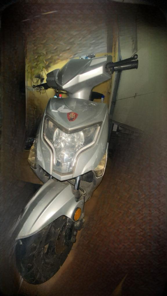 Scooter voor onderdelen, Ophalen, Overige modellen, Klasse A (25 km/u), Zo goed als nieuw