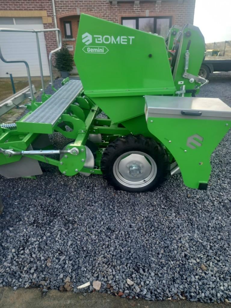 PLANT MACHINE, Ophalen