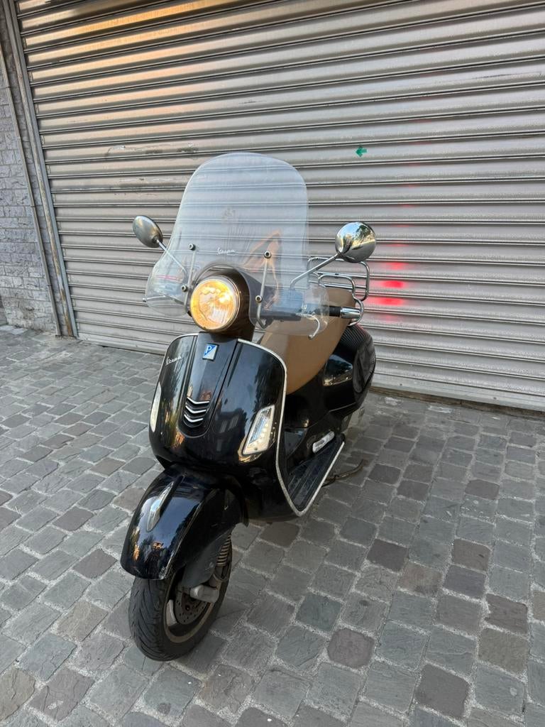 VESPA GTS 125CC 2018 ROULE PARFAITEMENT POUR 1450€!, Scooter, Permis Moto A1 minimum, Particulier, ABS