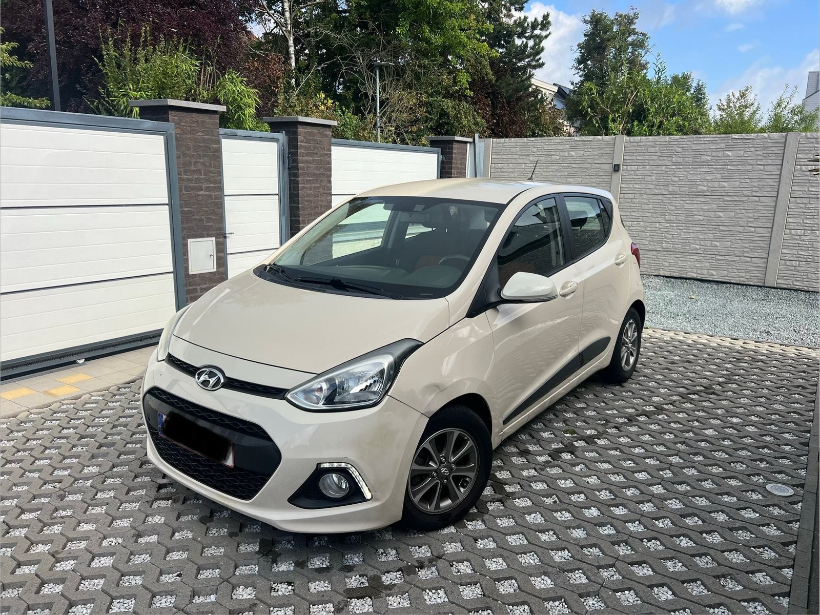 Hyundai I10 1.0 Essence avec 39 000 km 1er propriétaire, Achat, Entretenue par le concessionnaire, Berline, Particulier
