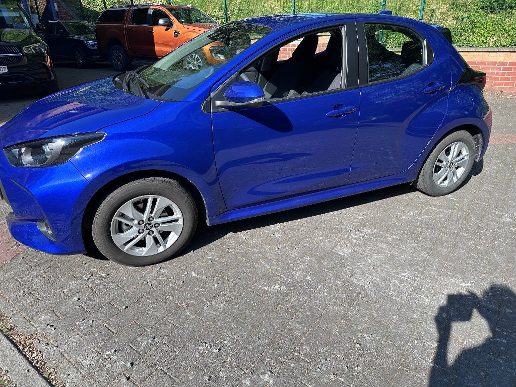Toyota Yaris, Autos, Toyota, Achat, Euro 6, 1045 kg, Noir