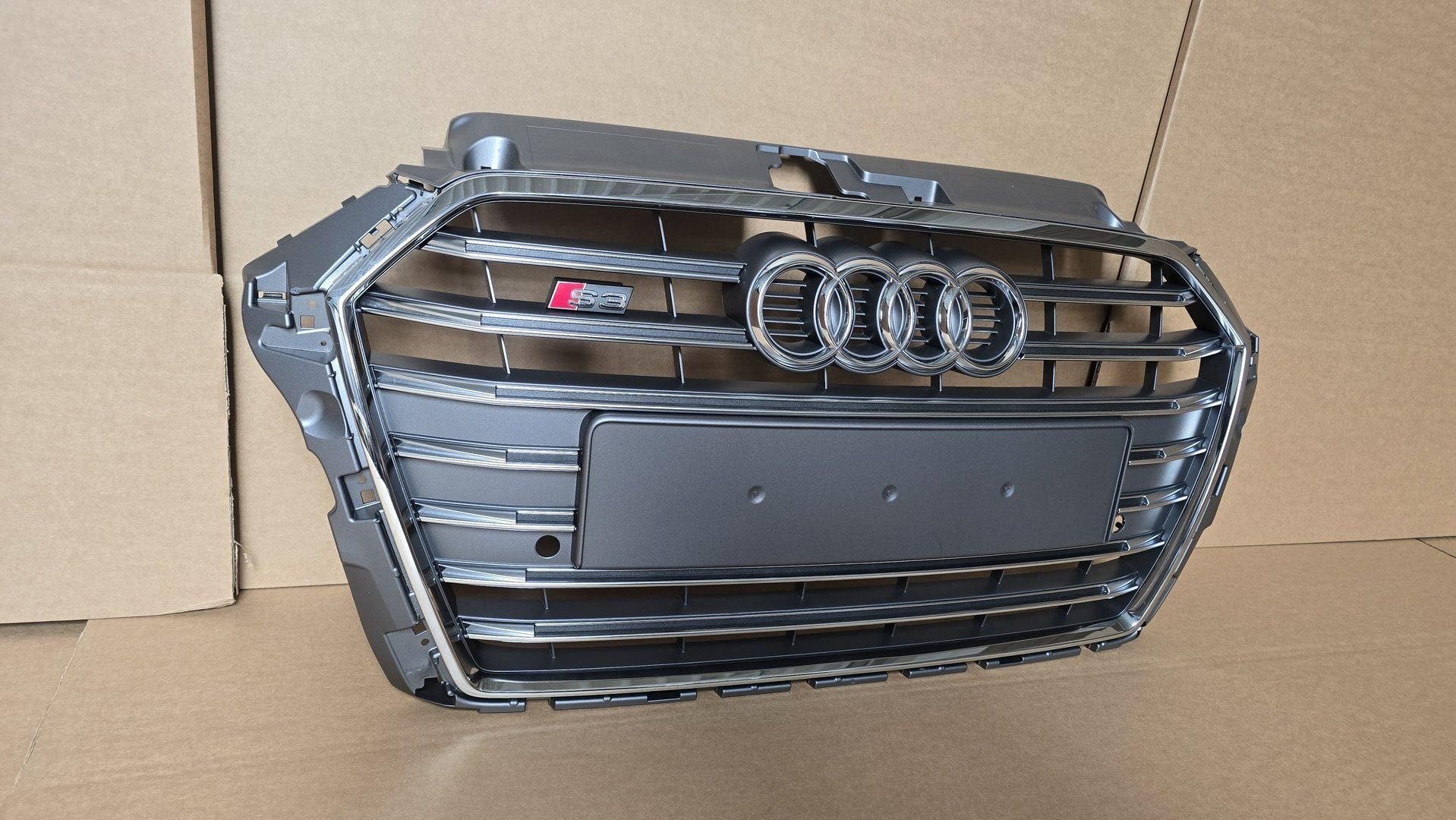 GRILL Audi A3 8V Facelift S3 Origineel 8V3853651AC Grille, -, Origine de la pièce connue, Utilisé, -