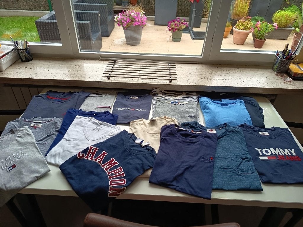 Jongens-herenkl lot van 115 st (de meeste merkledij) S en M, Enlèvement, Comme neuf, Taille 48/50 (M)