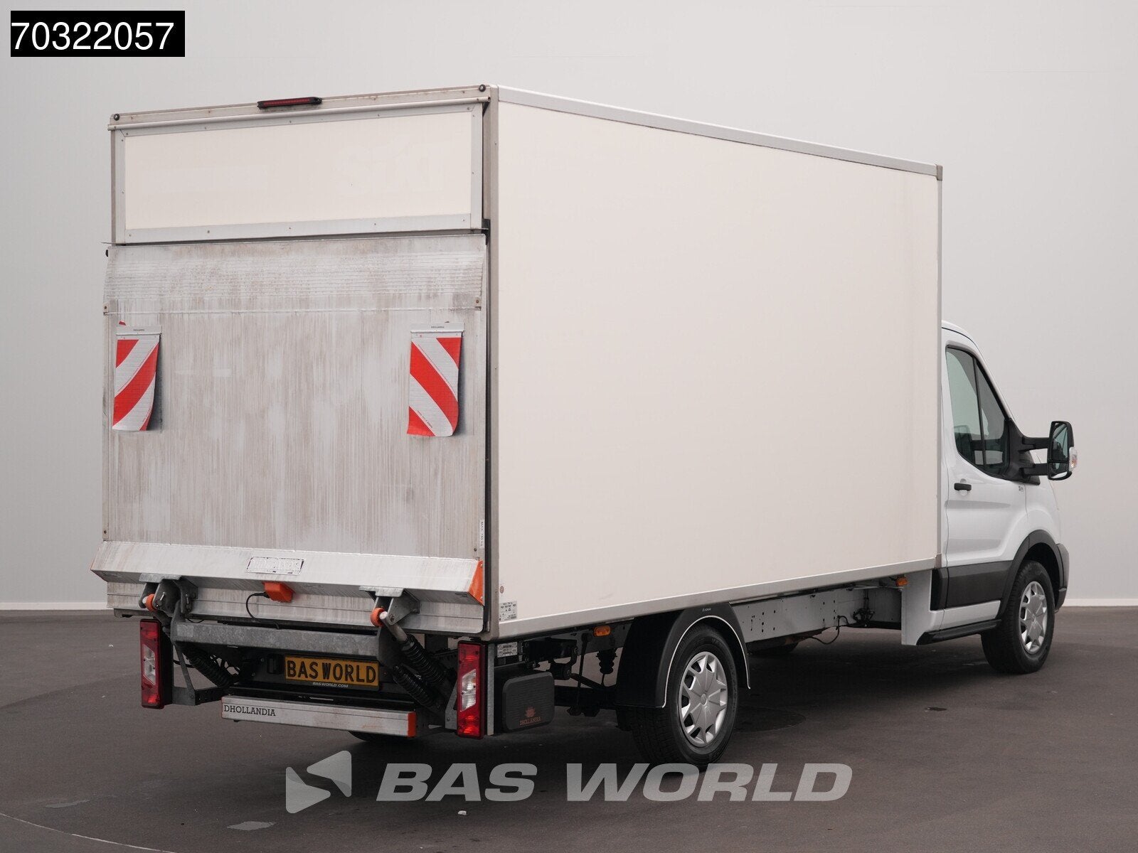 Ford Transit 130pk D'Hollandia Ladebordwand Koffer Klima Tem, Stof, Euro 6, 4 cilinders, Start-stop-systeem