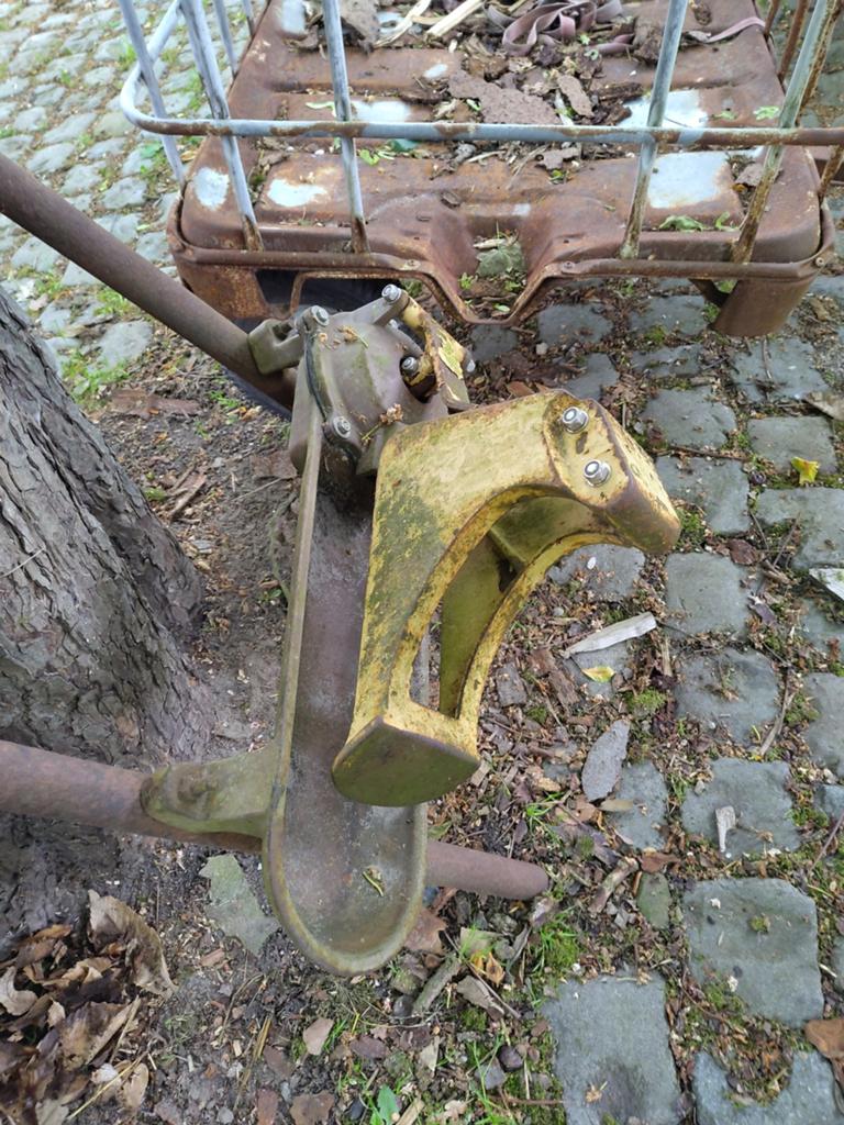 Weidepomp, Ophalen