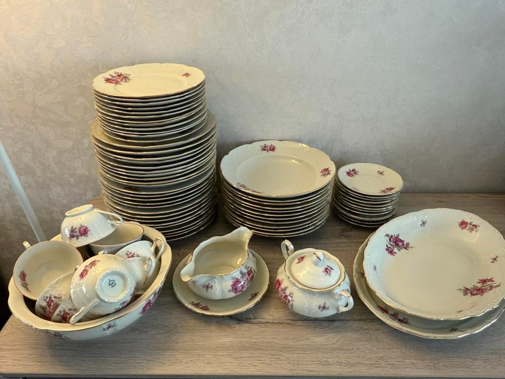 Antiek koffie, thee- en eetservies Mosa Maastricht, Antiek en Kunst, Antiek | Servies compleet, Ophalen