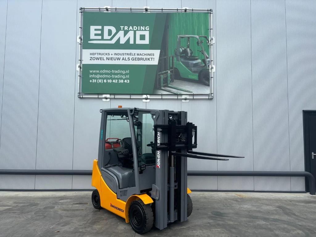 Jungheinrich Heftruck TFG320s (année de construction 2016), 2000 à 3000 kg, LPG, Chariot élévateur, Jungheinrich