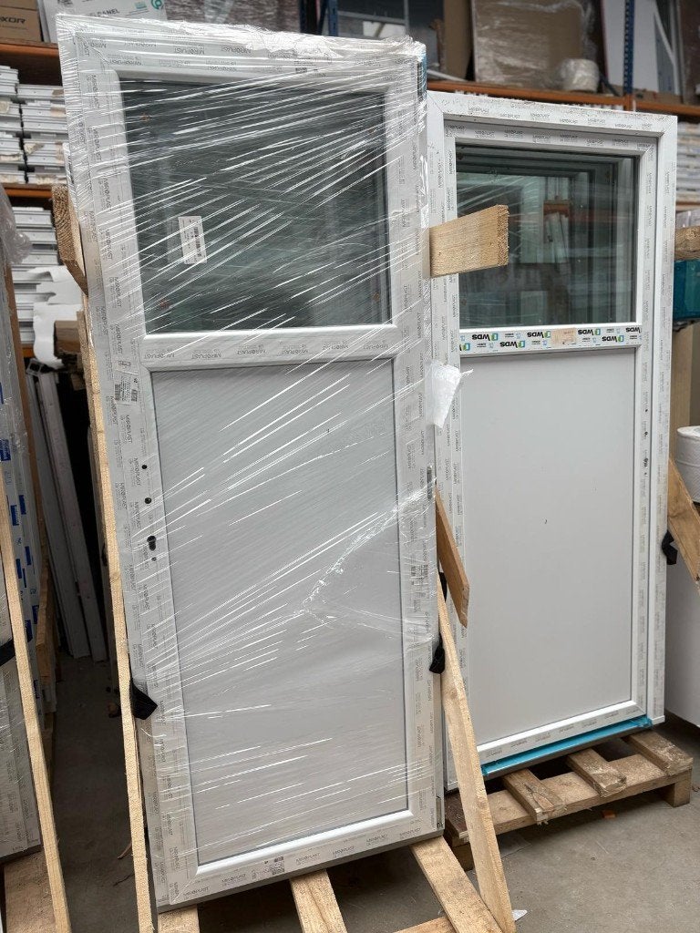 Witte pvc-deur met 3/4 panelen, inclusief handgreep met 1/4, Ophalen, Nieuw