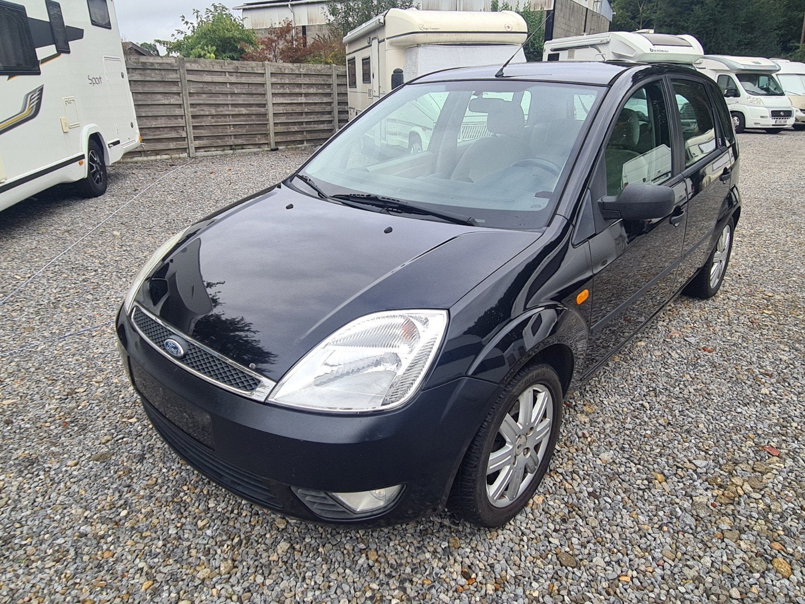Ford Fiesta/1.4 Essence/VENTE VR homoloGUÉE/CLIMATISATION/5, Autos, Achat, Entreprise, 5 portes, Vitres électriques