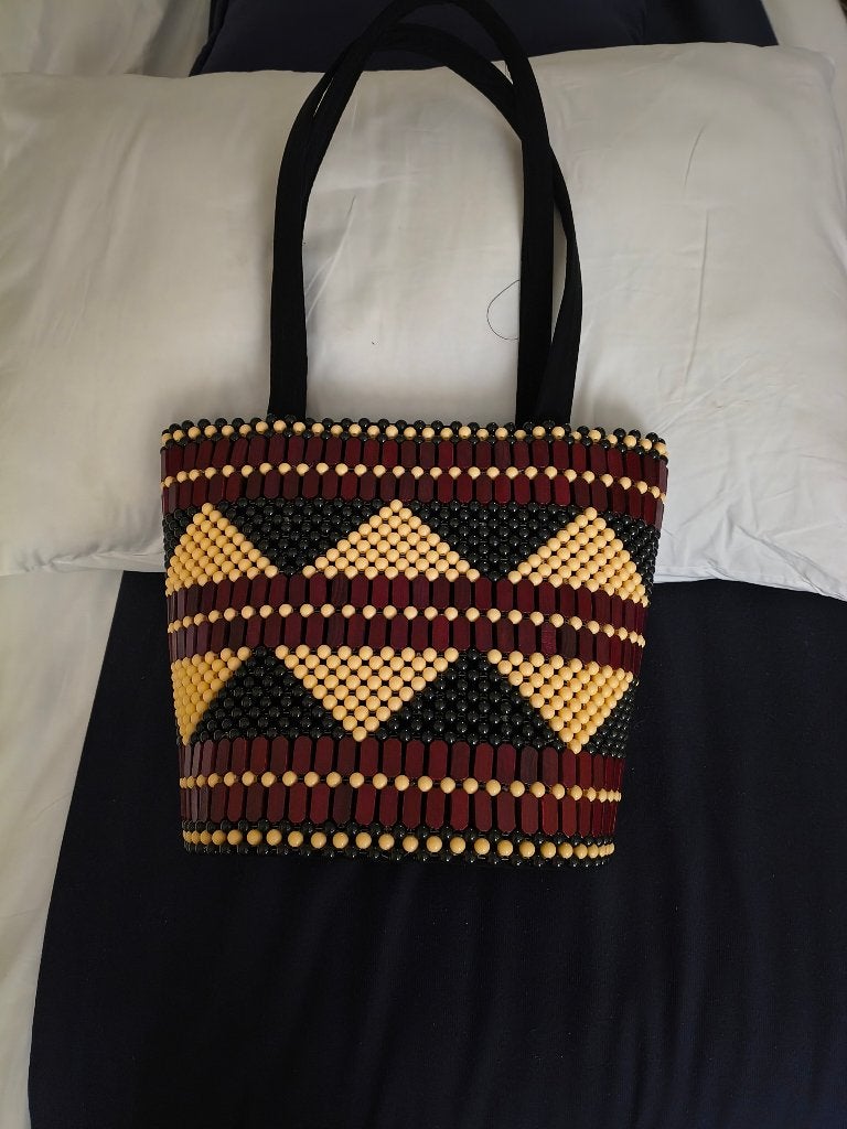 sac cuir avec décoration originale fait main, Bijoux, Sacs & Beauté, Enlèvement ou Envoi, Neuf, Brun, Sac à main