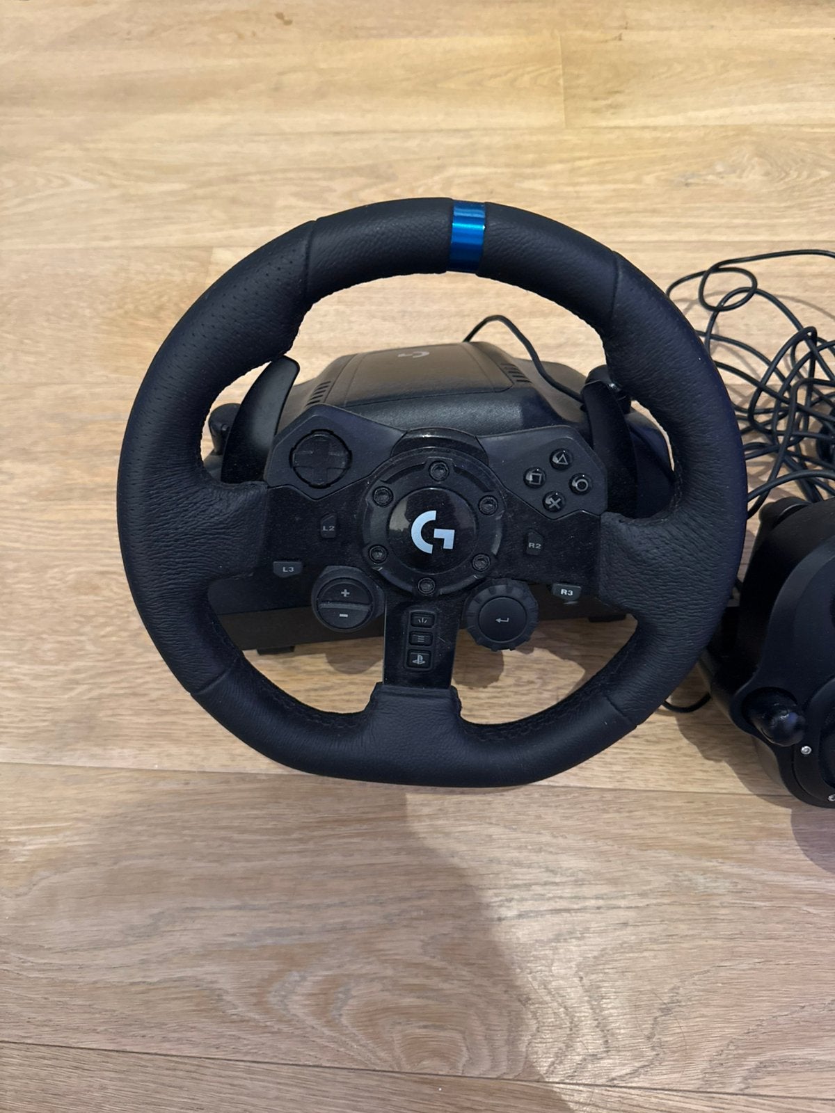 Volant de course Logitech G29 Driving Force + Shifter, Games en Spelcomputers, Spelcomputers | Sony Consoles | Accessoires, Zo goed als nieuw
