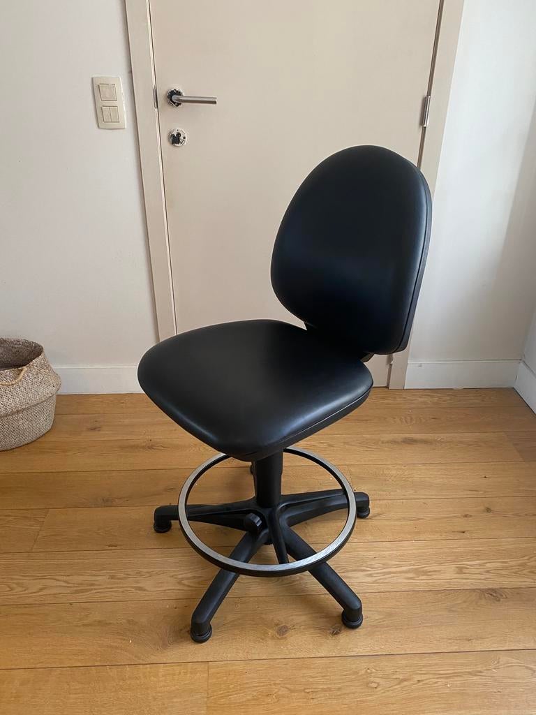Stevige bureau stoel hoog / laag, Ophalen, Zo goed als nieuw, Bureaustoel