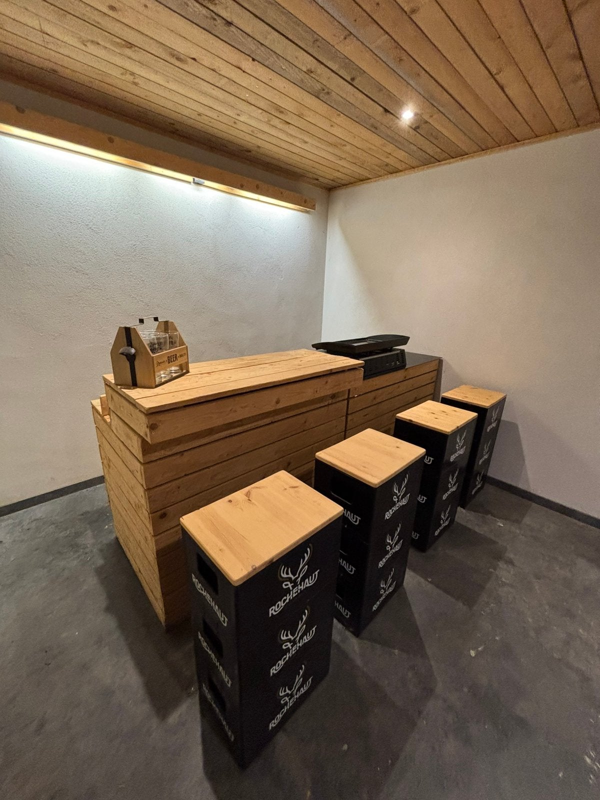 Bar, Enlèvement ou Envoi, Comme neuf