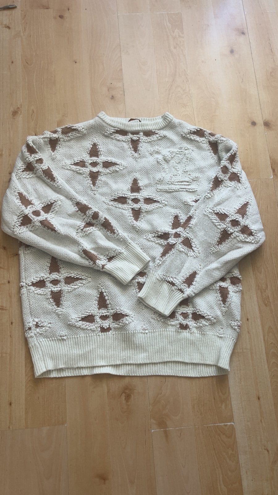 Lv sweater xxl, Kleding | Dames, Verzenden, Zo goed als nieuw, Maat 46/48 (XL) of groter, Wit