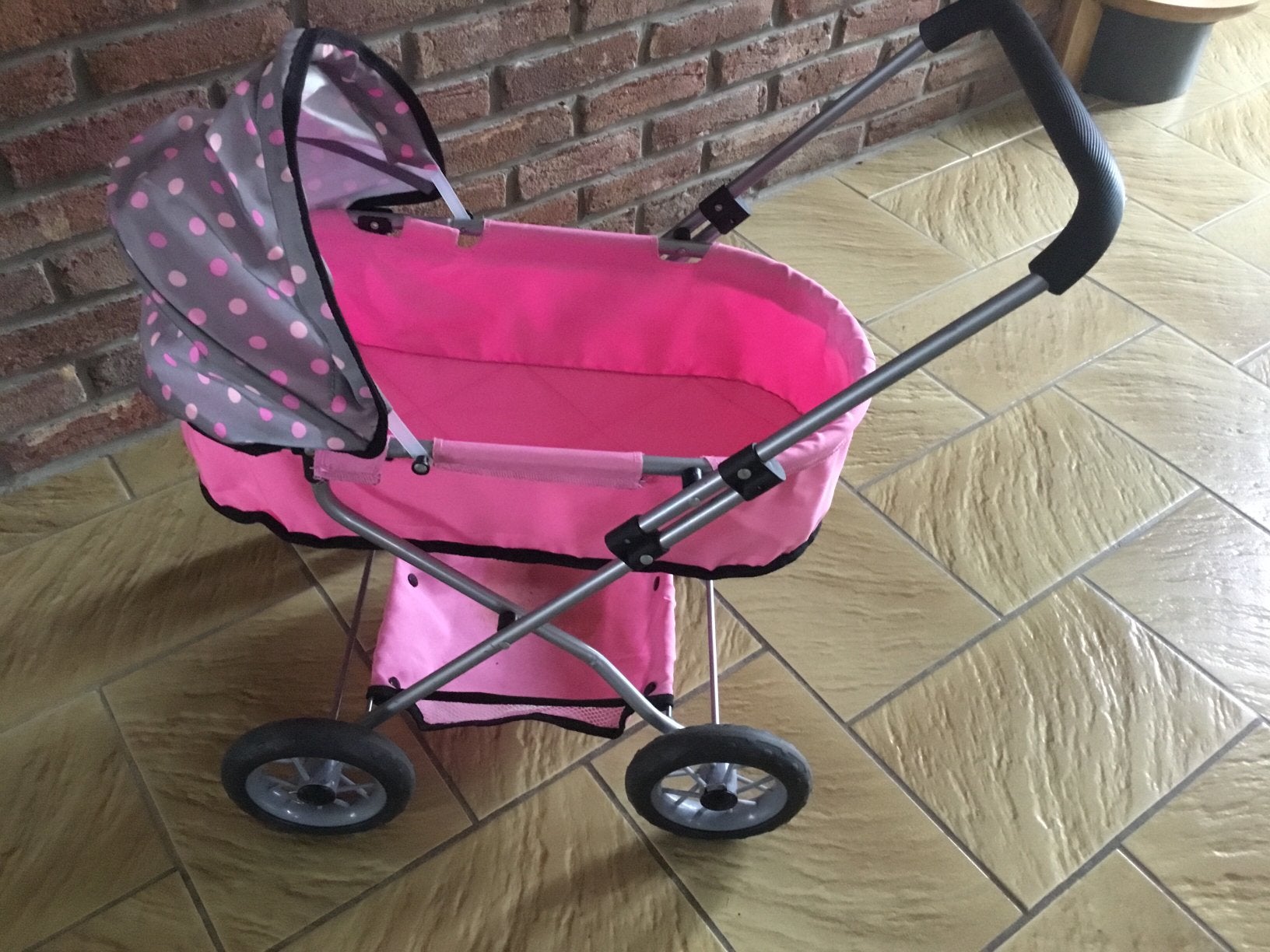 Poussette « Enfant », Enfants & Bébés, Jouets | Poupées, Enlèvement, Comme neuf