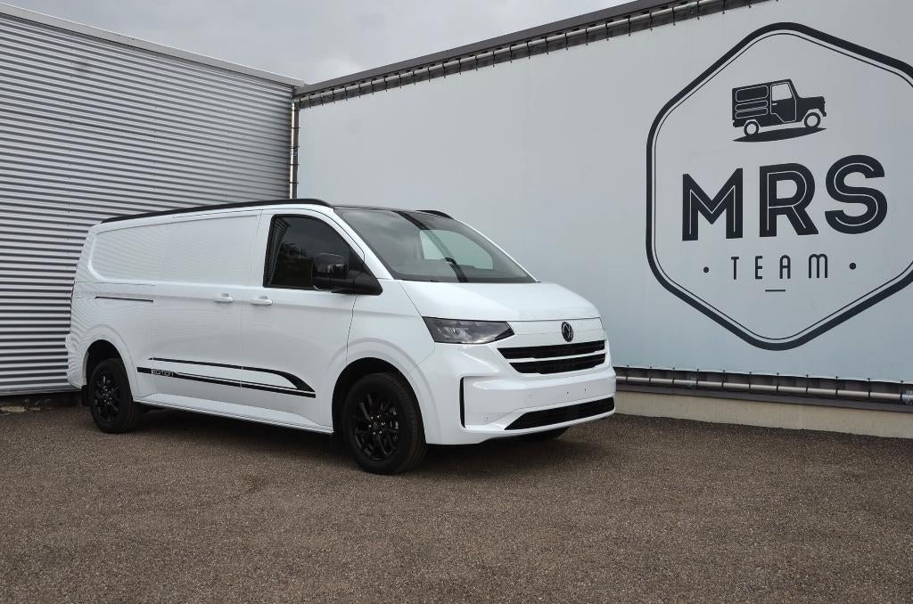 Volkswagen T7 -EDITION- L2- DSG- Camera- Nieuw- 34990+BTW, Auto's, Bestelwagens en Lichte vracht, Automaat, Stof, Volkswagen, Wit