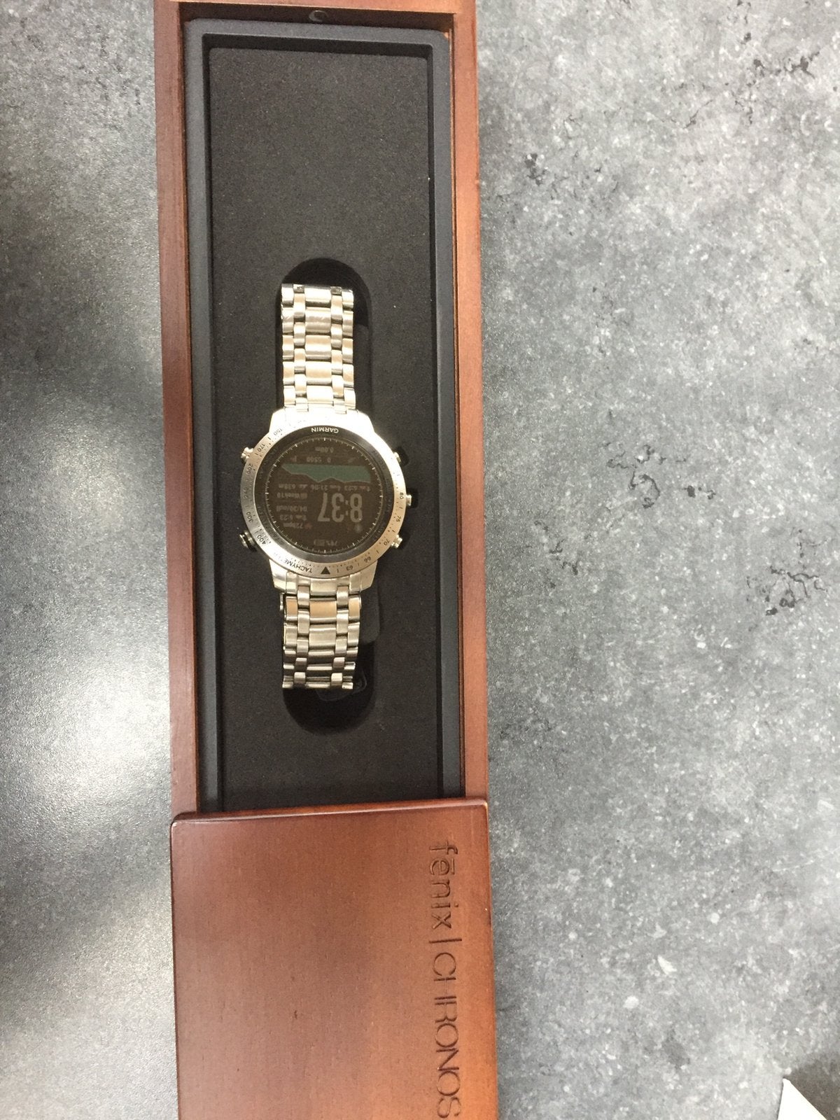 Garmin fenix chronos, Bijoux, Sacs & Beauté, Montres | Femmes, Montre-bracelet, Autres marques, Enlèvement, Utilisé