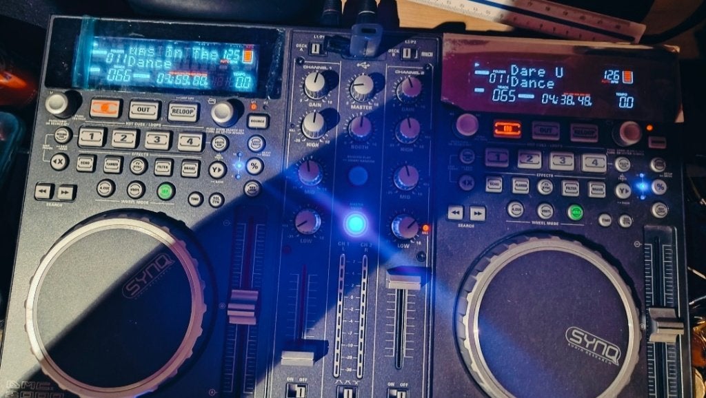 Dj controller all in one, Muziek en Instrumenten, Dj-sets en Draaitafels, Ophalen, Gebruikt, Draaitafel, Overige merken