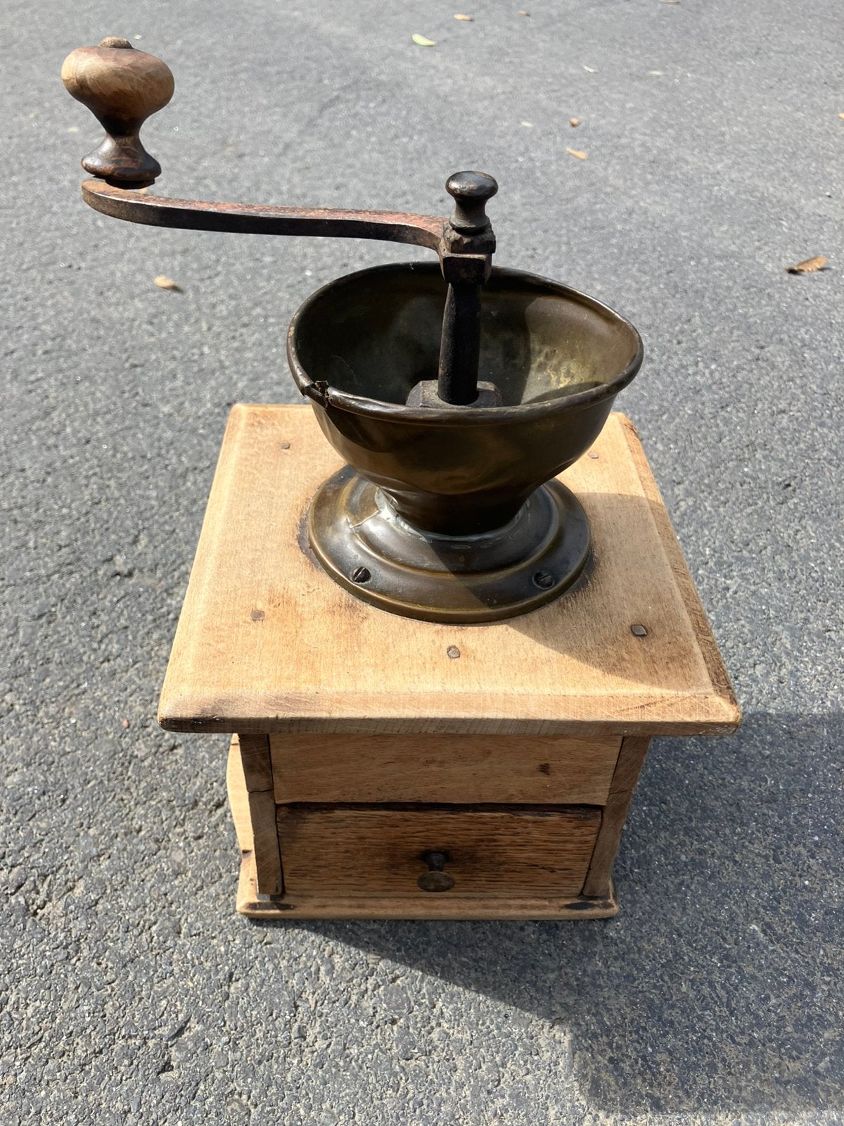 Oude koffiemolen, Antiek en Kunst, Antiek | Keukengerei, Ophalen