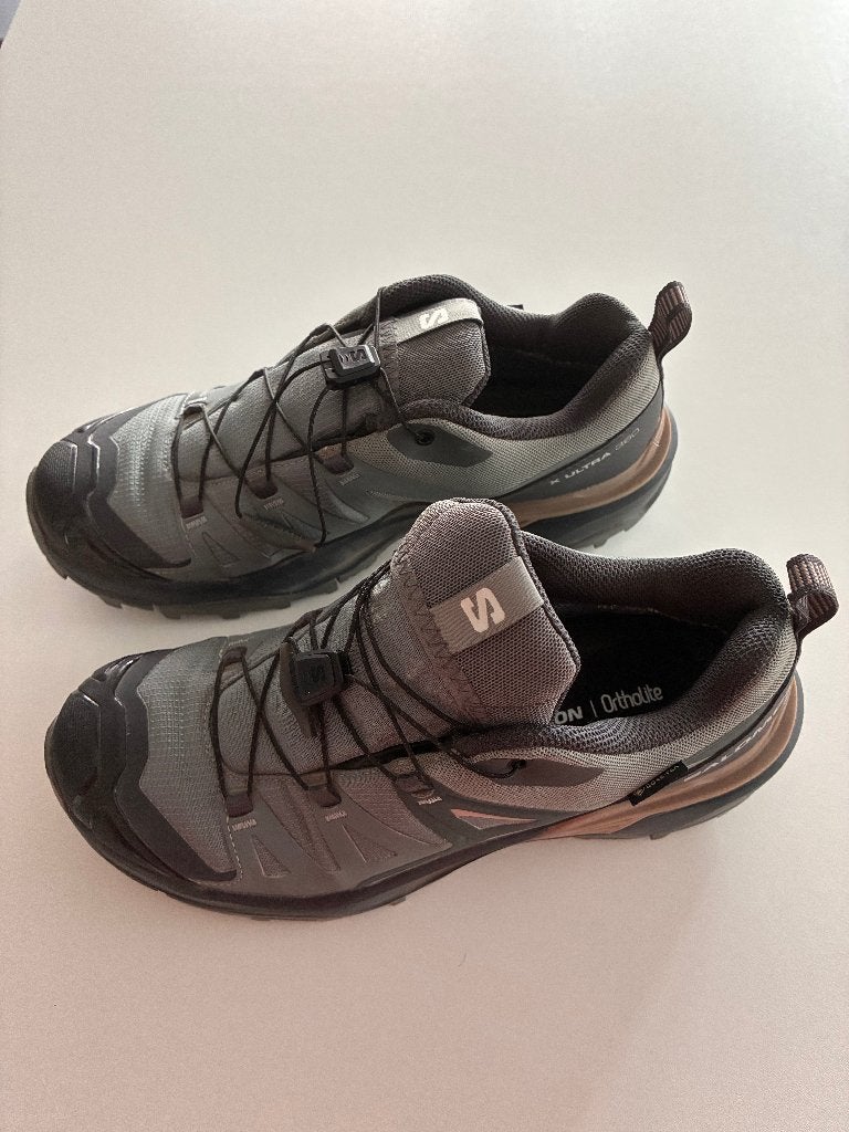 Wandelschoenen, Ophalen, Zo goed als nieuw, Wandelschoenen