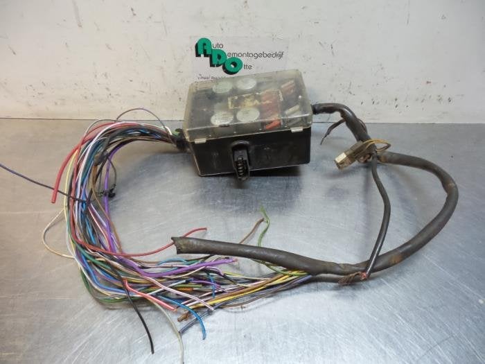 Boîte à fusibles d'un BMW 5-Serie, -, Utilisé, -, -