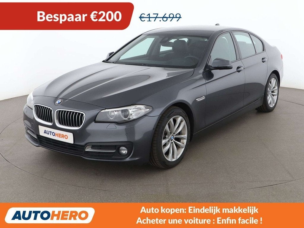 BMW 5 Serie 520 520d (année de construction 2015), Cuir, Argent ou Gris, Détection des panneaux routiers, Noir