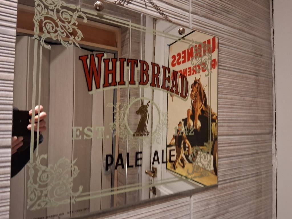 Spiegel whitbread pale ale, Verzamelen, Merken en Reclamevoorwerpen, Ophalen