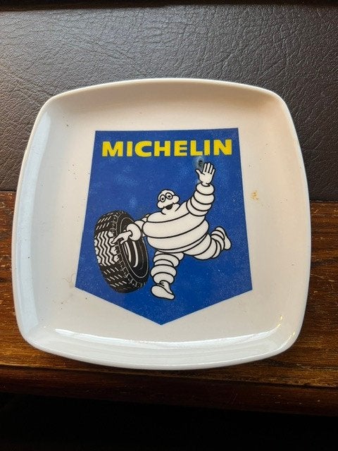Vide-poches Michelin en plastique, Enlèvement