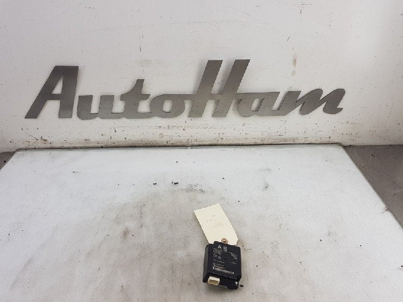 ANTENNE D'ACCÈS SANS CLÉ Toyota (|897B002120|), Autos : Pièces & Accessoires, Kundenbetreuung@toyota.de, Toyota, Utilisé, Toyota-Allee 2
50858  Köln, DE