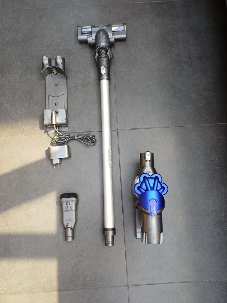 Dyson DC 35, Enlèvement