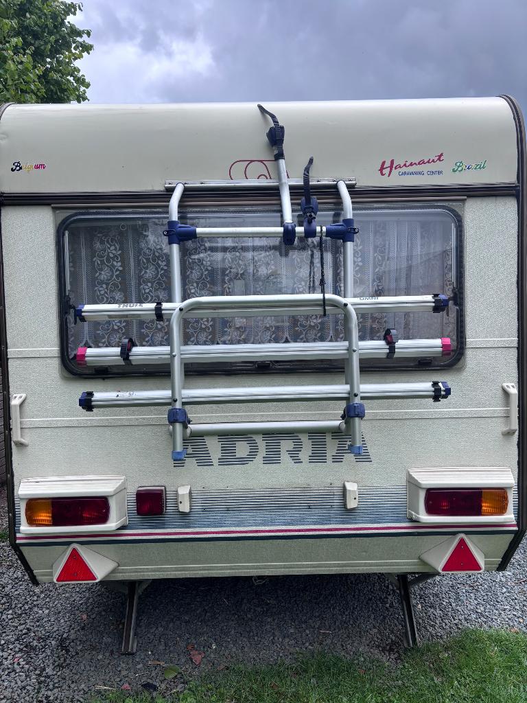 Caravane adria 4 personnes, 750 - 1000 kg, Particulier, Adria, Douche