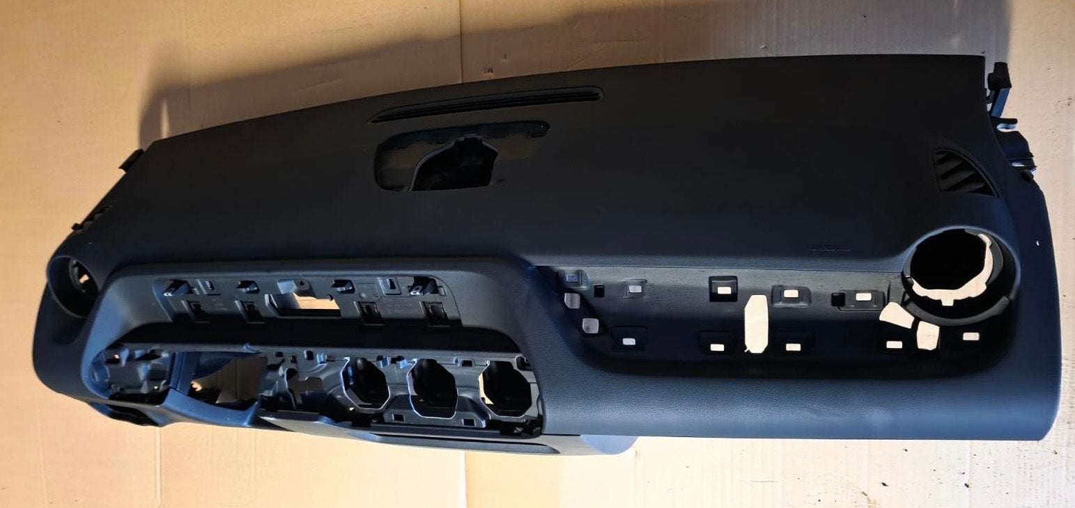 Airbagset Mercedes B-klasse 247 Dashboard set Origineel, Gebruikt, Mercedes-Benz AG, Mercedes-Benz, Mercedesstrasse 120
70372  Stuttgart, DE