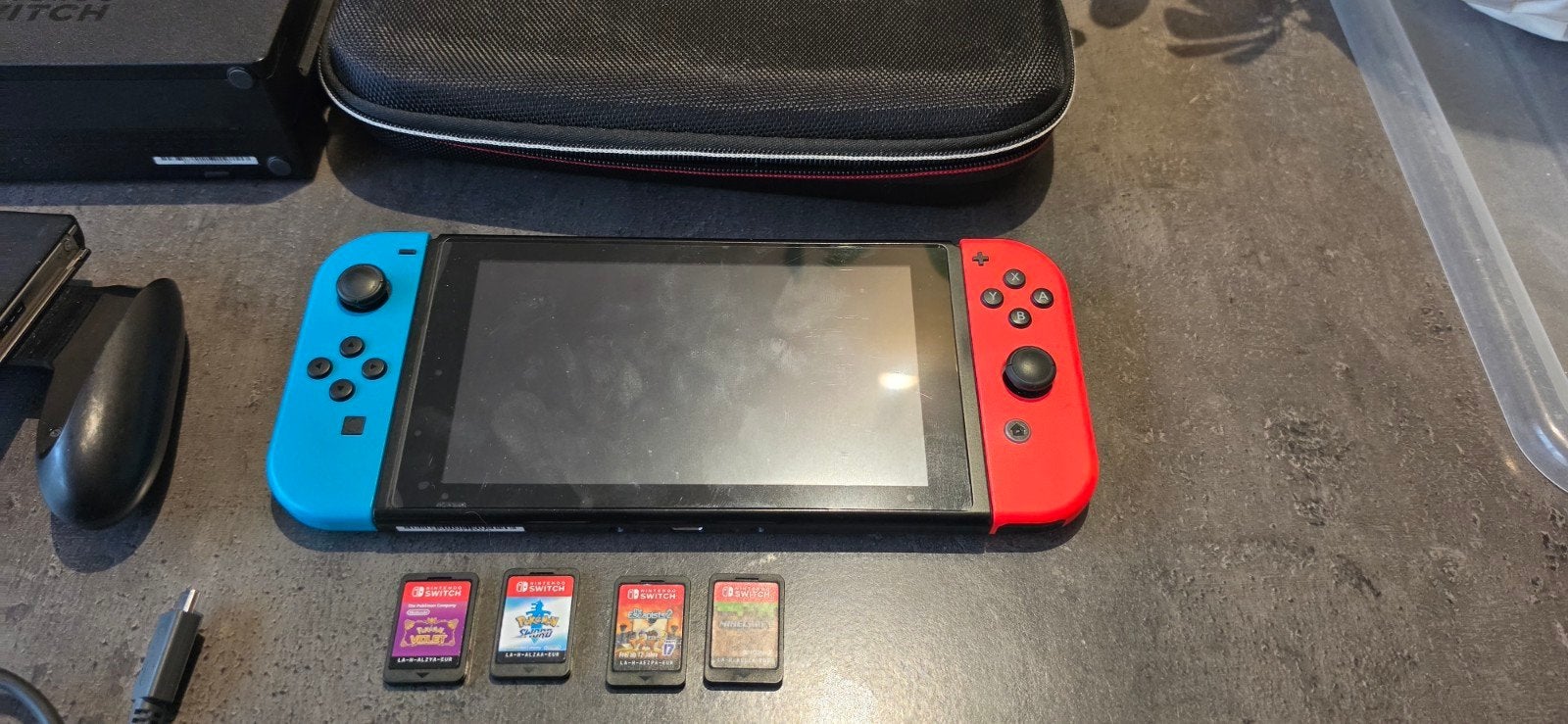 nintendo switch met 4 games, Consoles de jeu & Jeux vidéo, Enlèvement