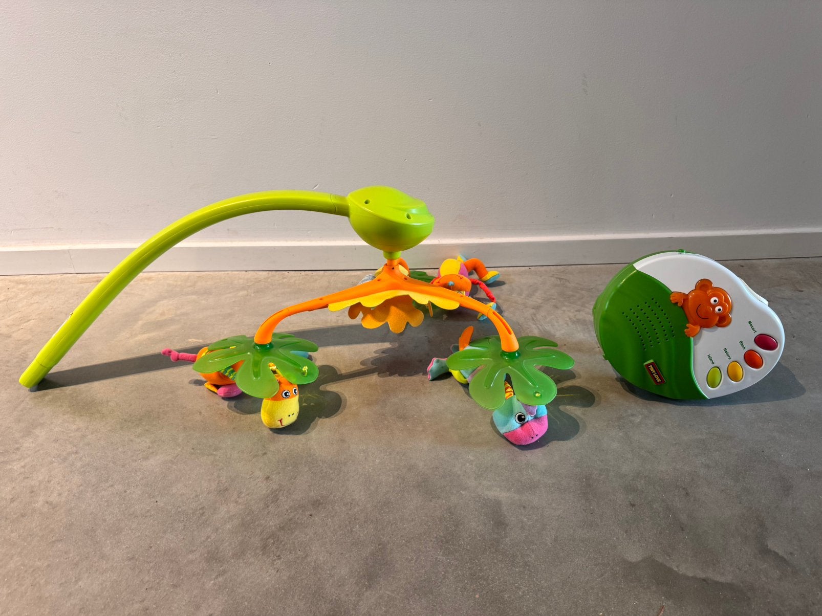 Tiny Love muziekmobiel, Kinderen en Baby's, Ophalen, Zo goed als nieuw, Mobiel, Met geluid